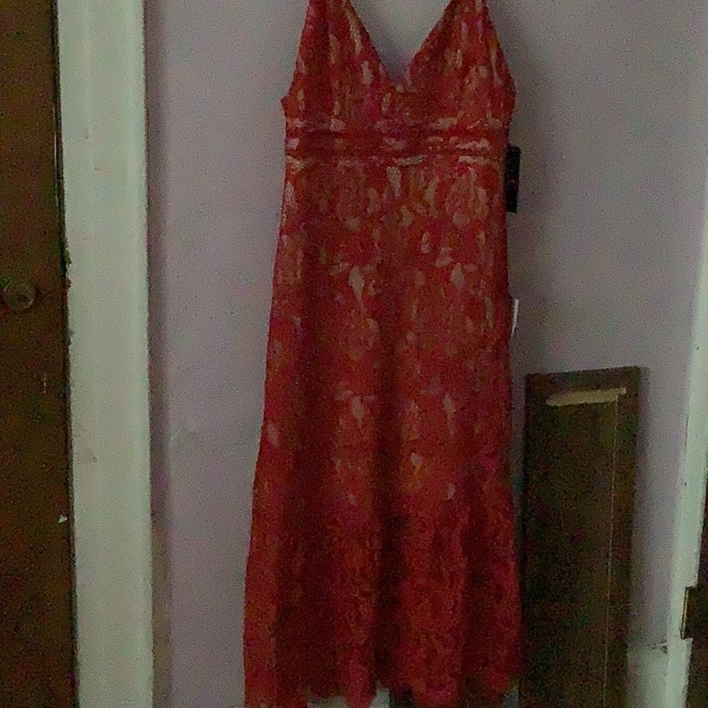 I m selling lulus strap dresses